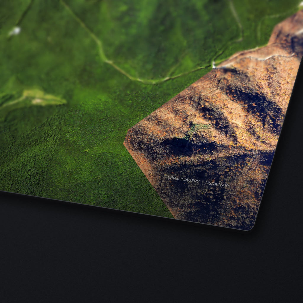 Black Mountain Satellite Desk Mat, edge detail