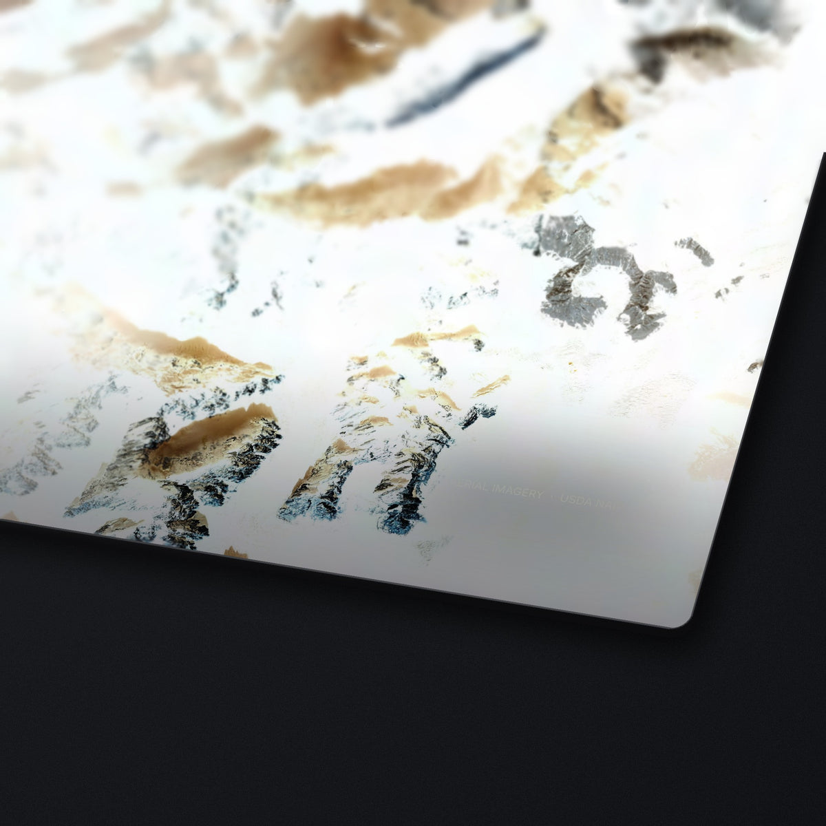 Denali Satellite Desk Mat, edge detail