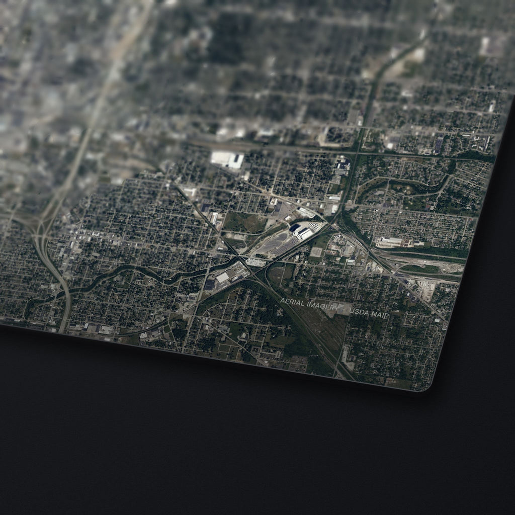 Indianapolis Satellite Desk Mat, edge detail