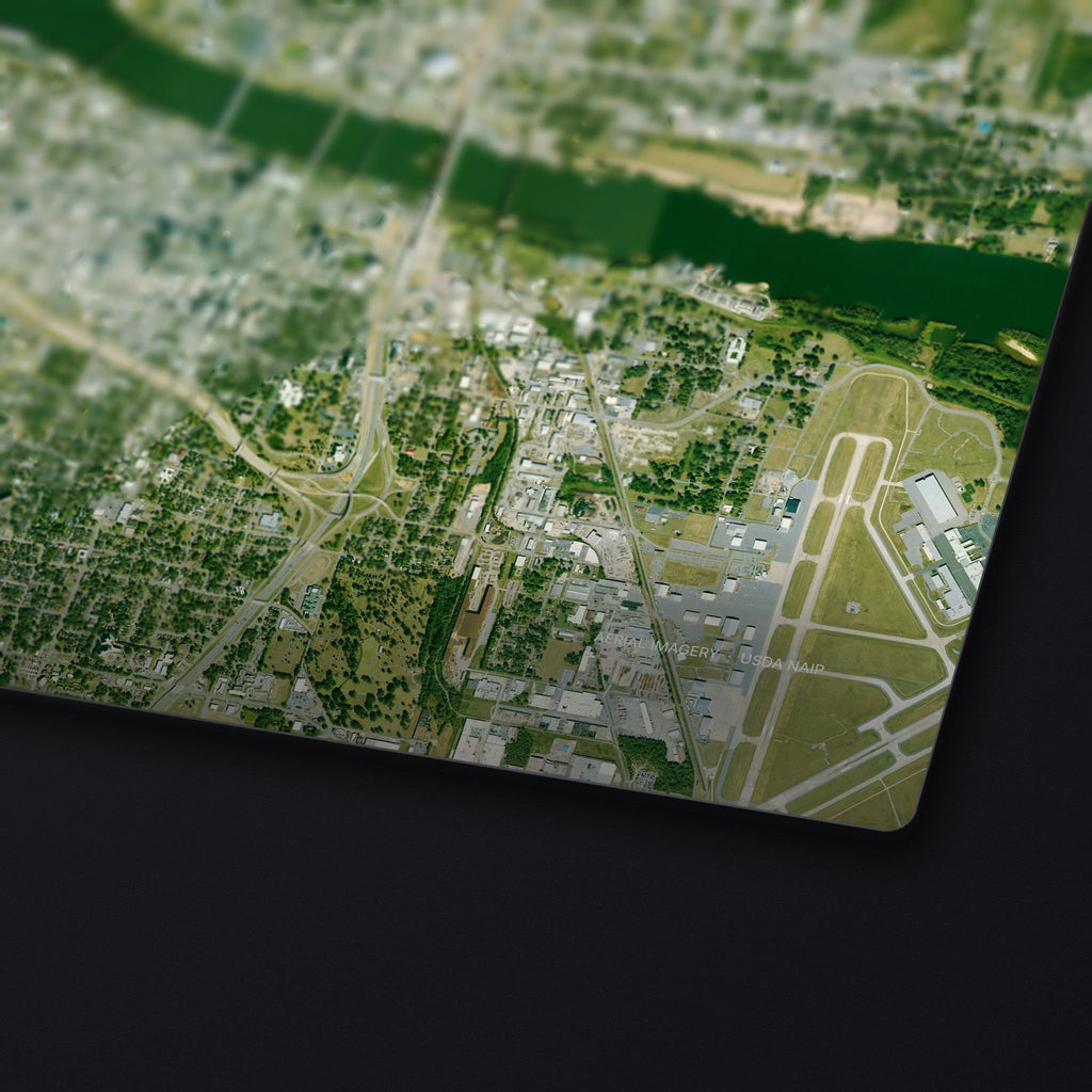 Little Rock Satellite Desk Mat, edge detail