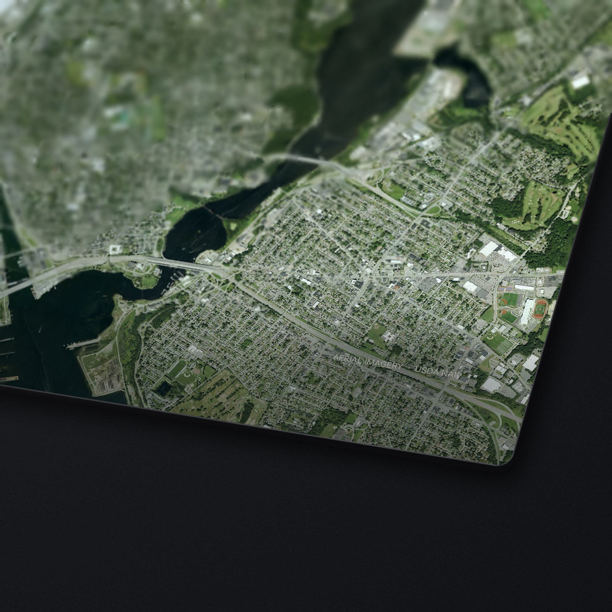 Providence Satellite Desk Mat, edge detail