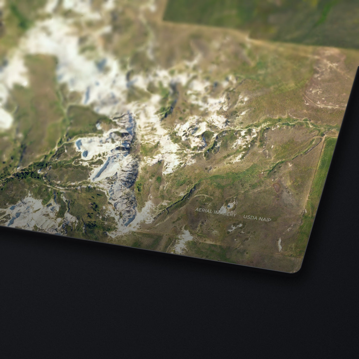 White Butte Satellite Desk Mat, edge detail